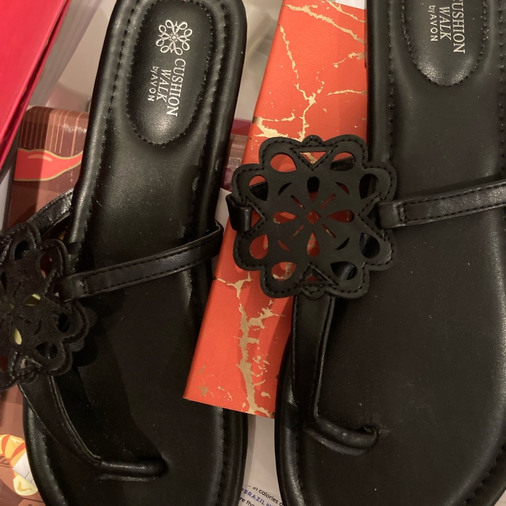 Black thong sandals